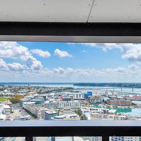 Апартаменты Amazing Harbour, Skytower And Rangitoto Views Окленд Экстерьер фото