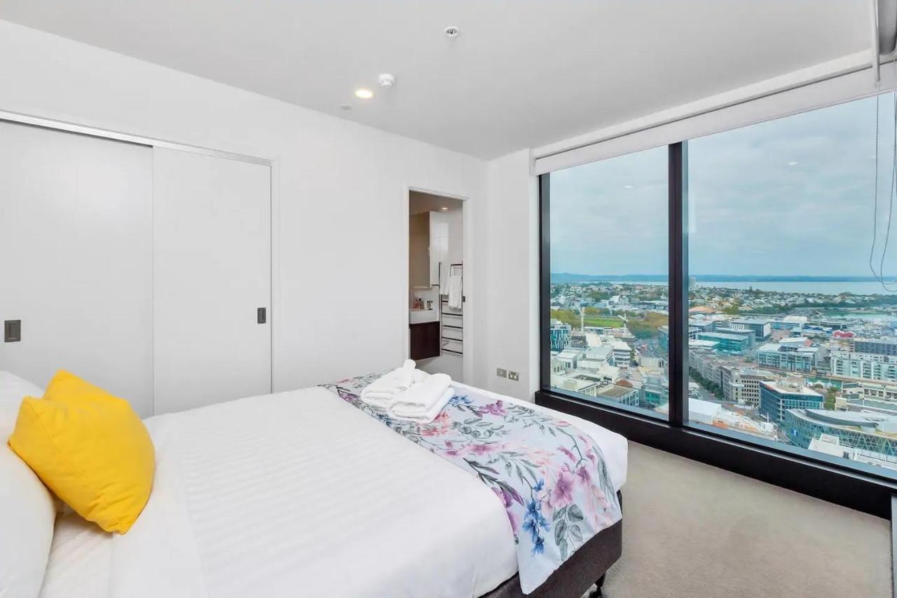 Апартаменты Amazing Harbour, Skytower And Rangitoto Views Окленд Экстерьер фото